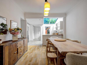 Pass the Keys Peaceful Boutique Period home Didsbury